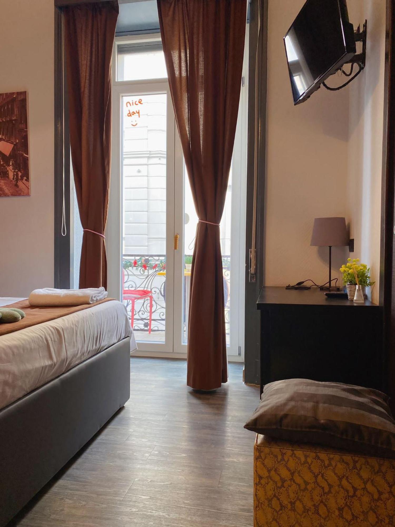 Dolce Vita Rooms 나폴리 외부 사진